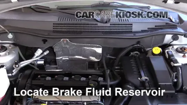 2007 Dodge Caliber SXT 2.0L 4 Cyl. Brake Fluid Check Fluid Level